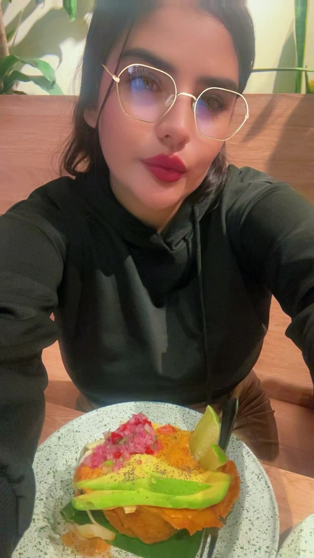 @Mar&iacute;a celeste