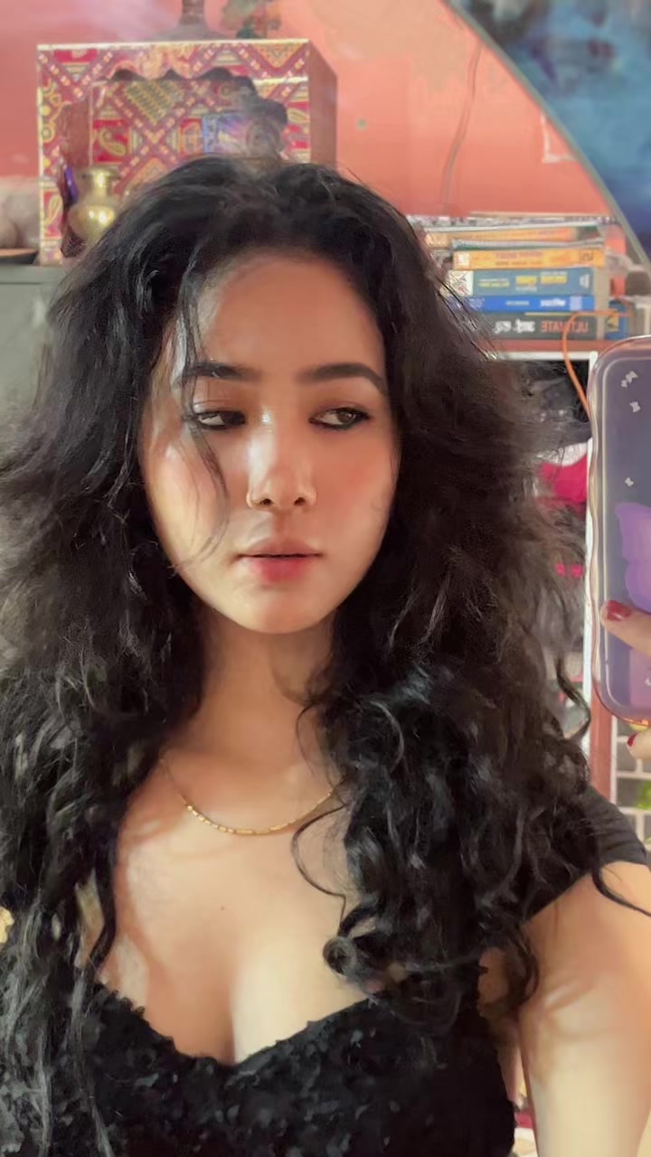 @deepa_pokharel5