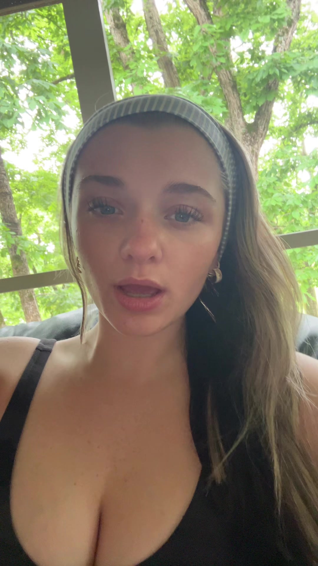 @K