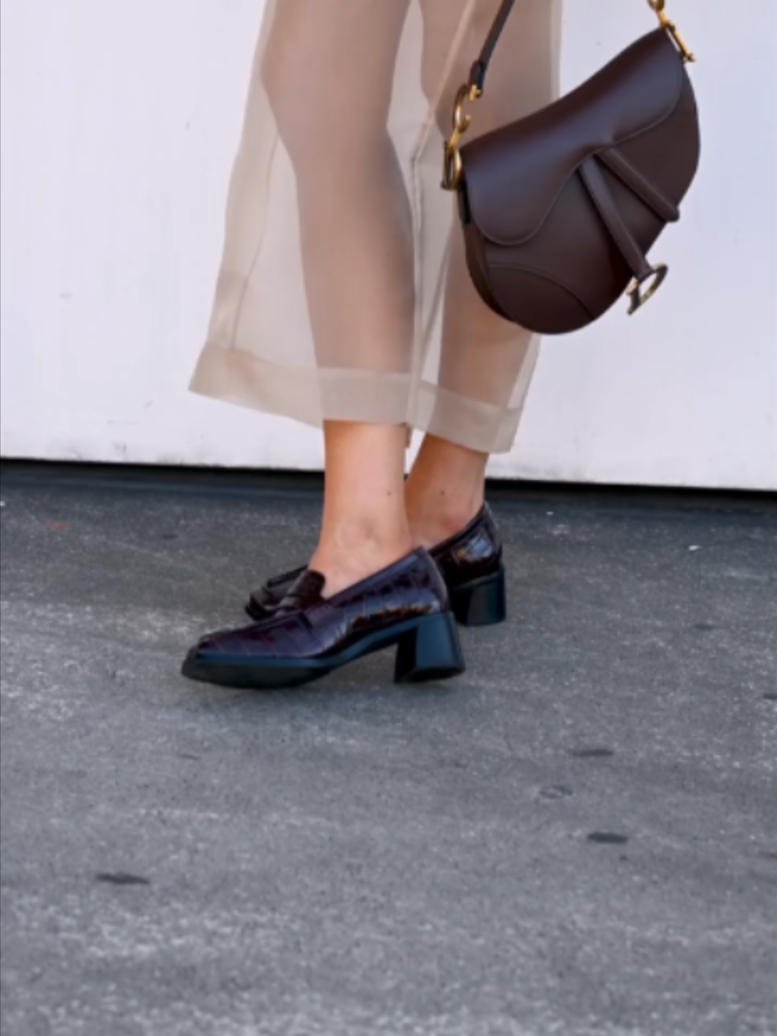 @Bared Footwear