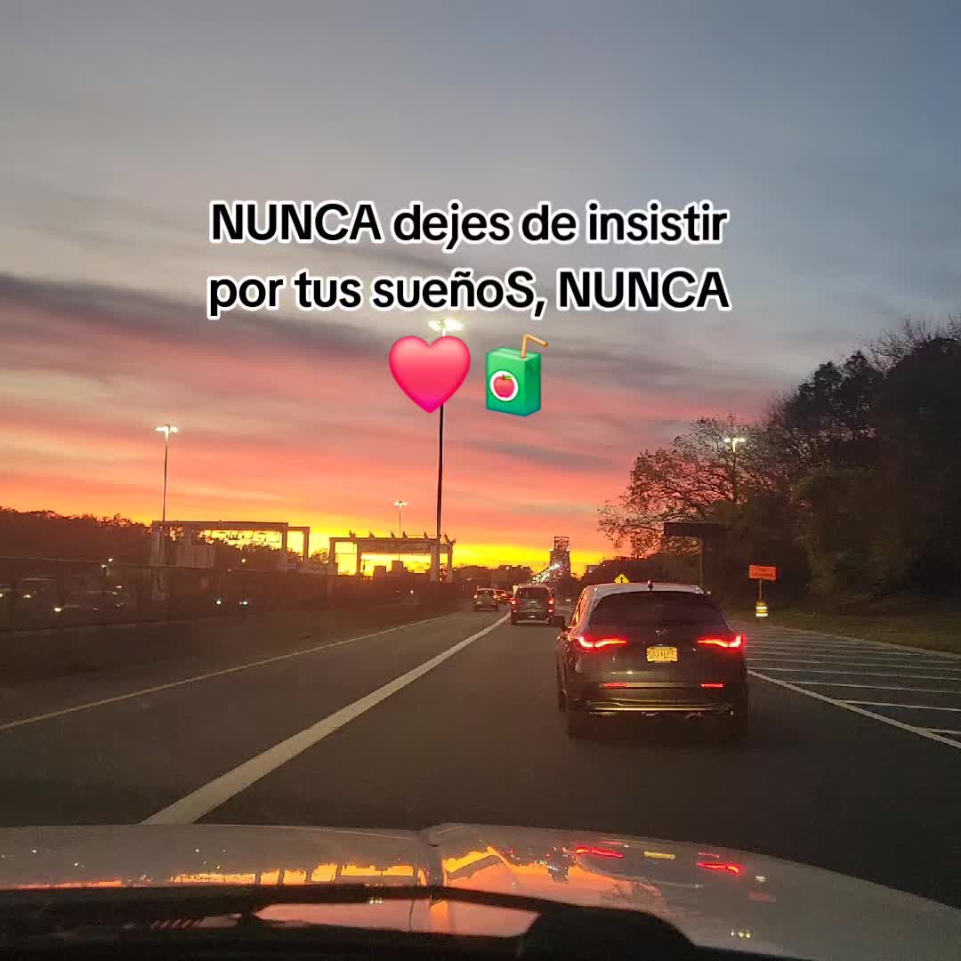 @Salazar 🐝🤍🇬🇹