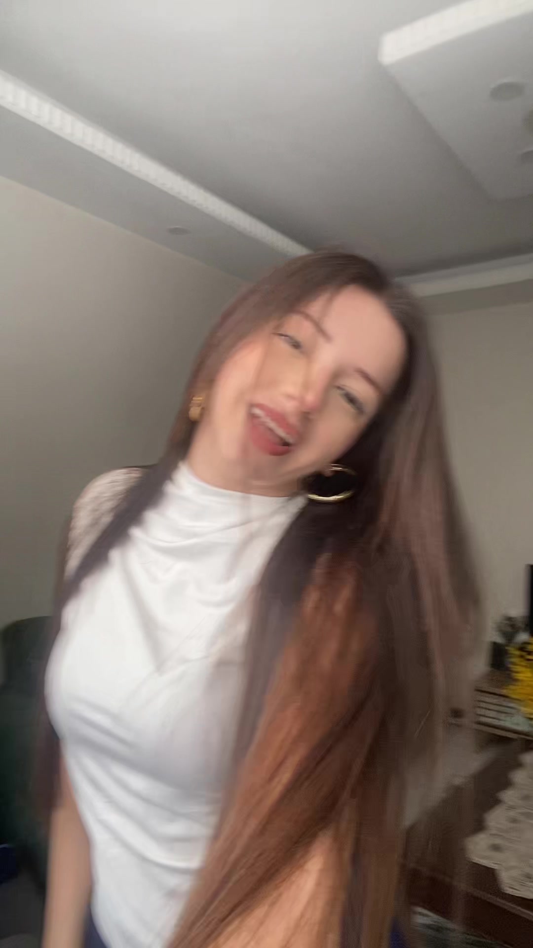 @Ayanda