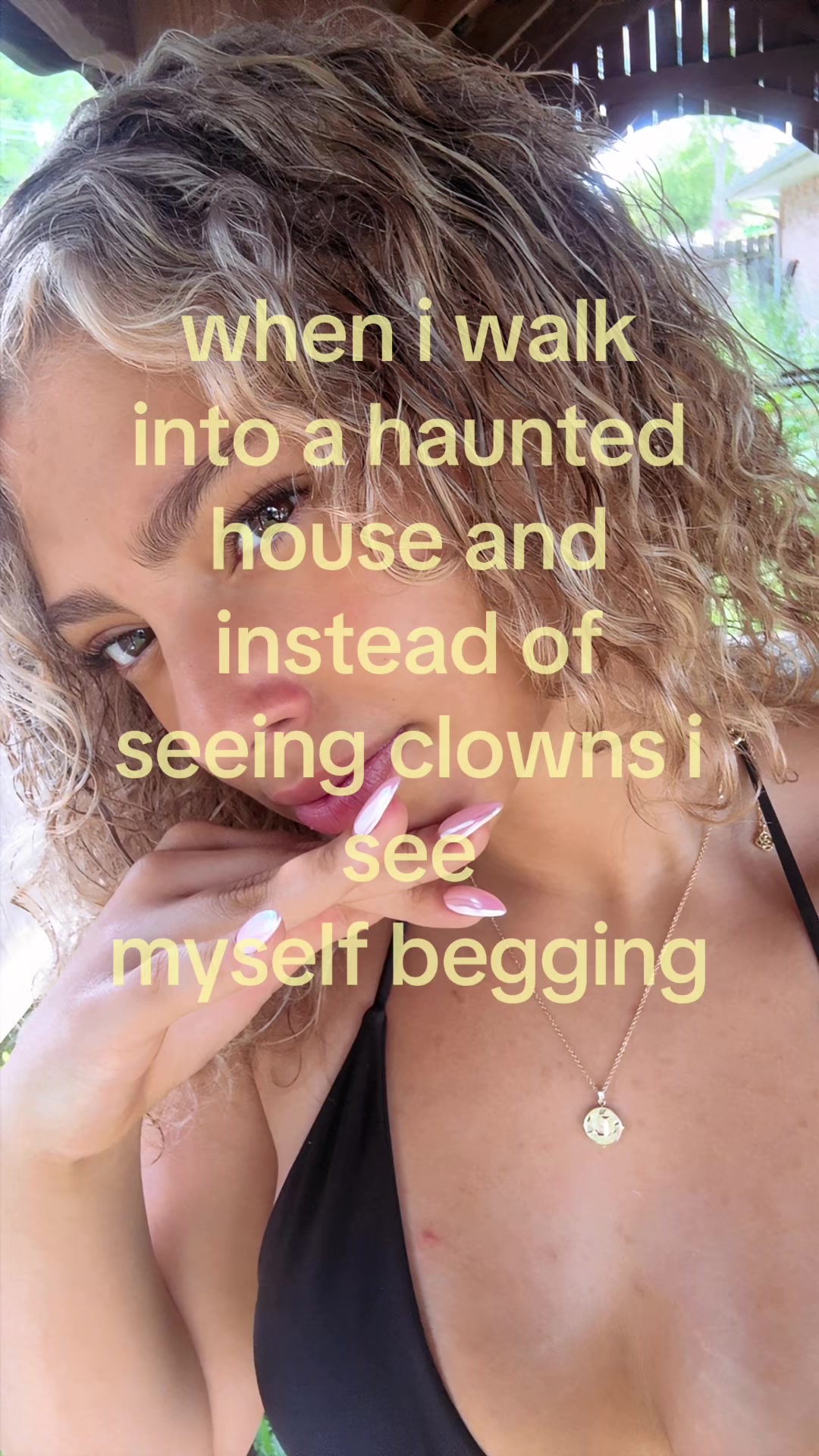 @️