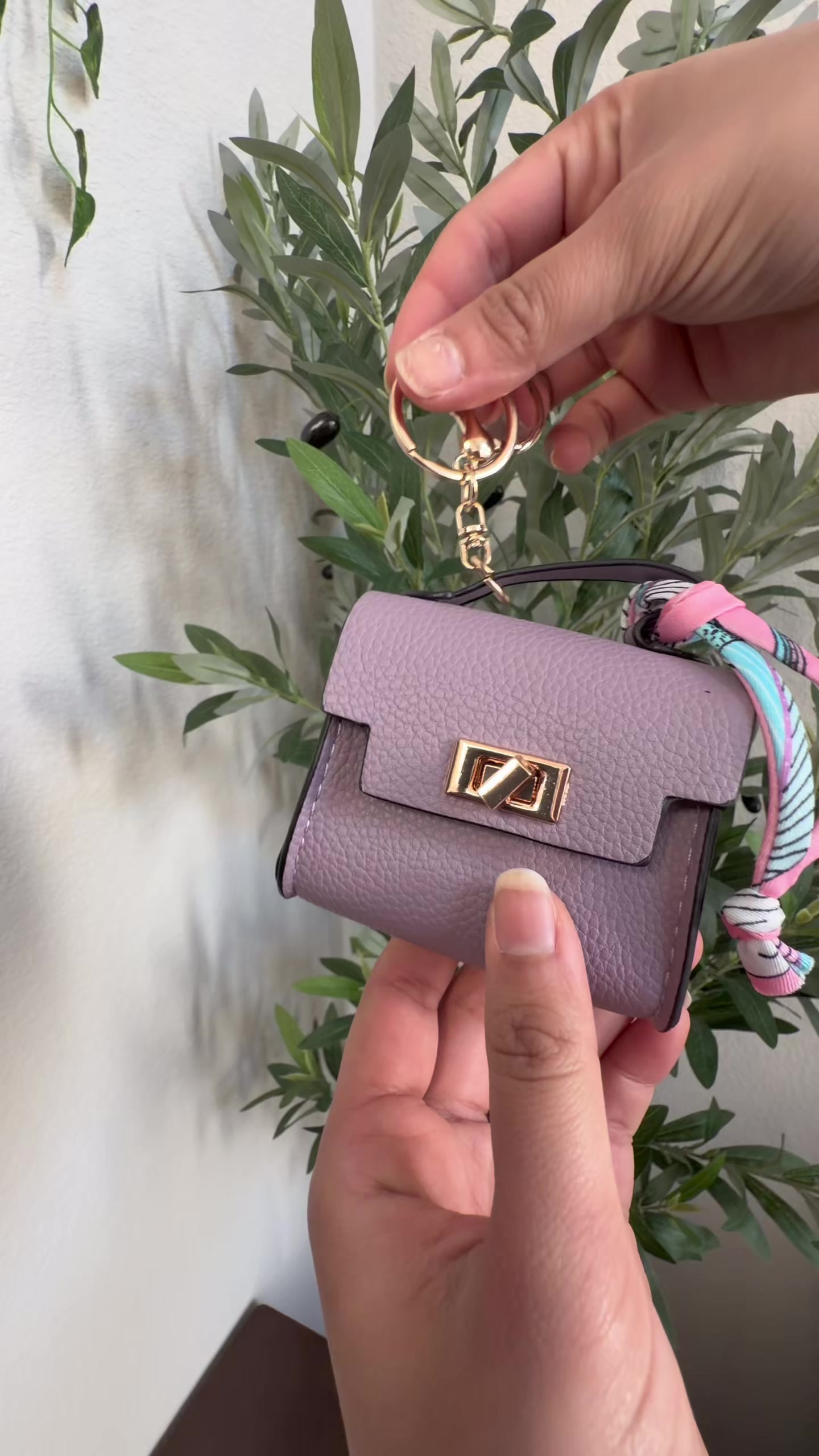 @𝐼𝓈𝒽𝒾𝓂✨| content creator