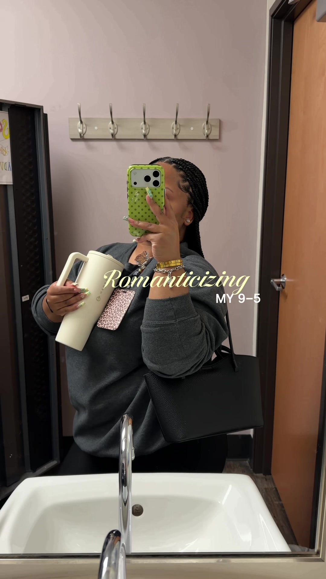 @A’nia ᥫ᭡