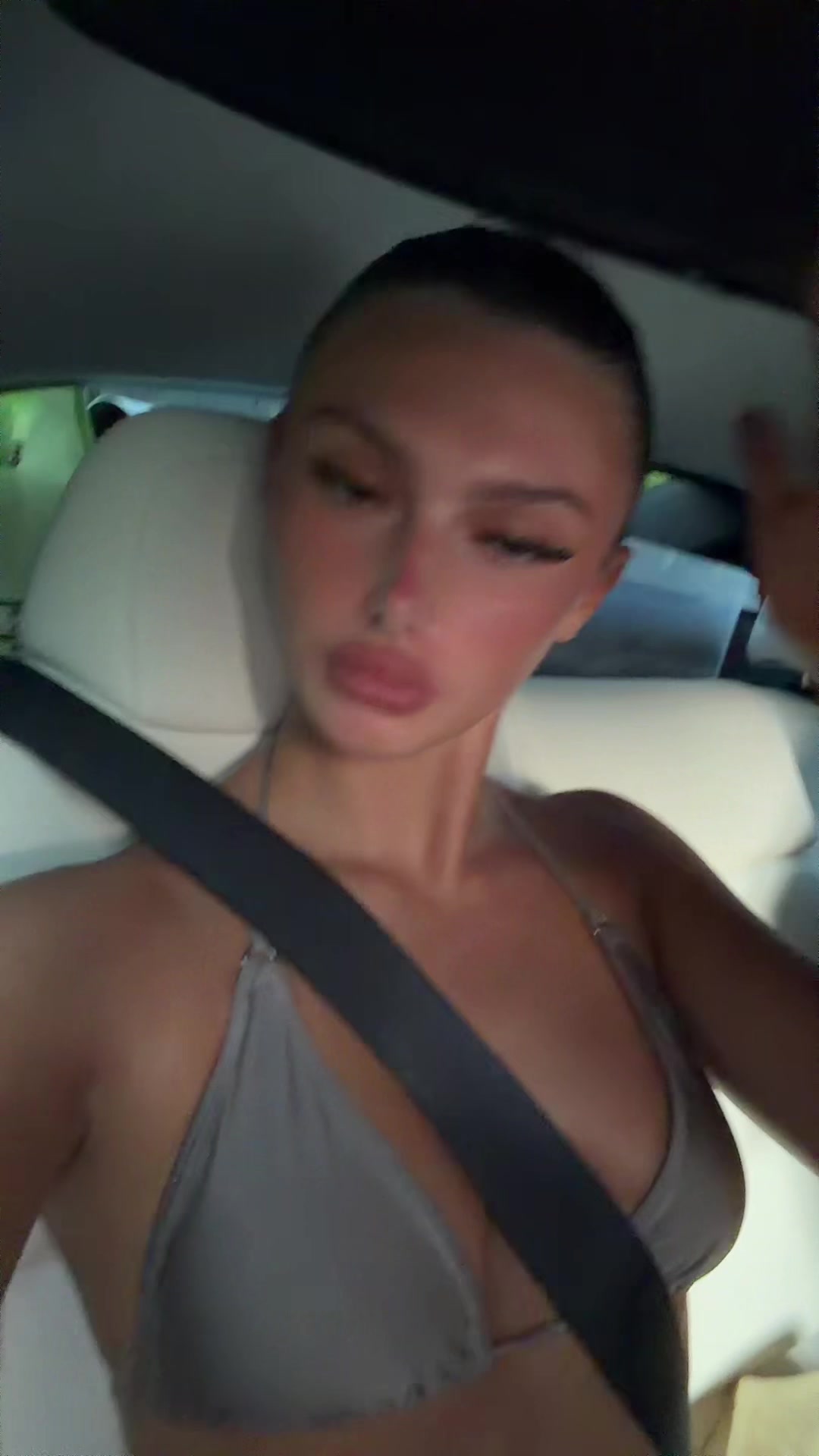@whosavalolwhat