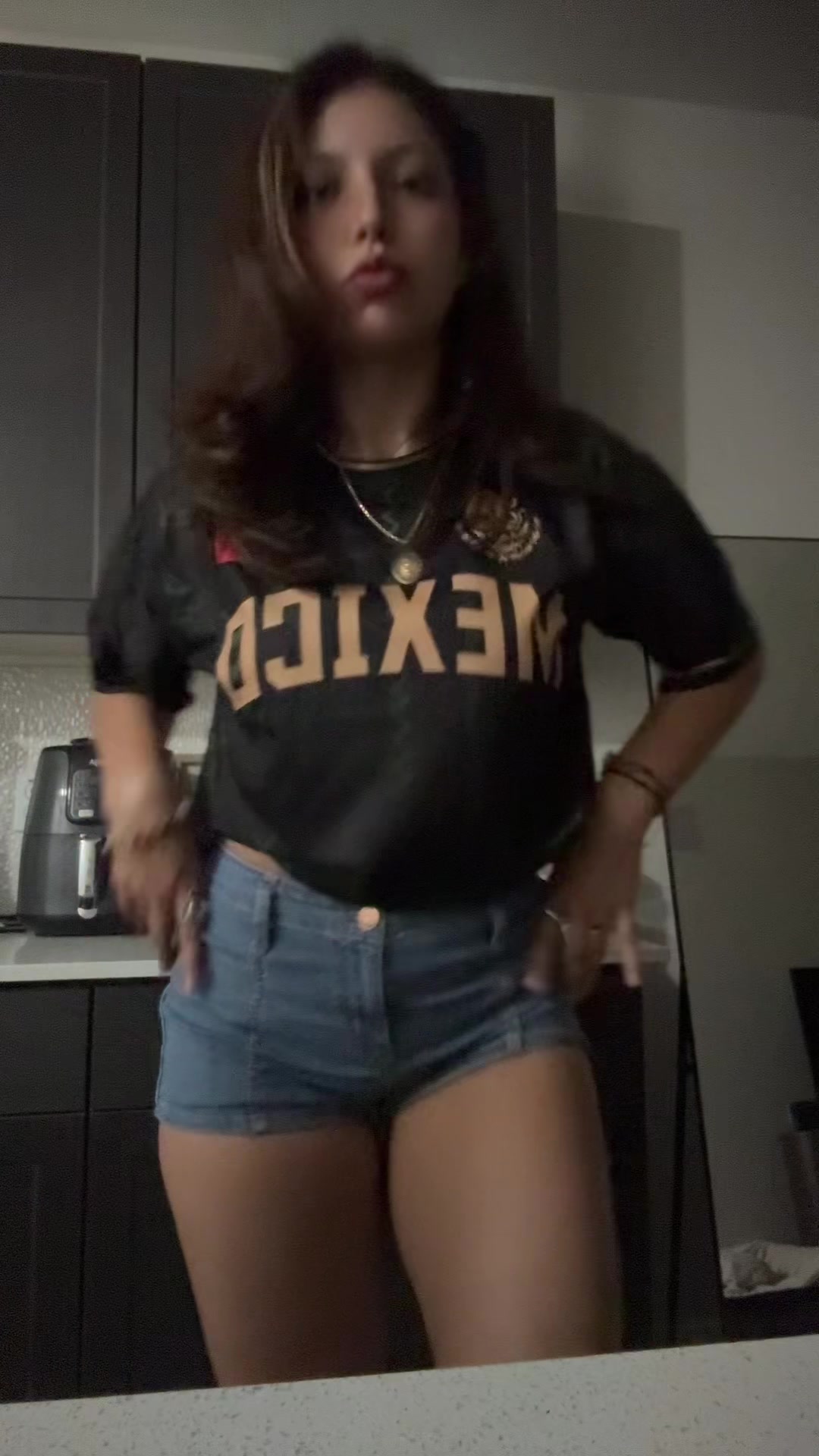 @Ari