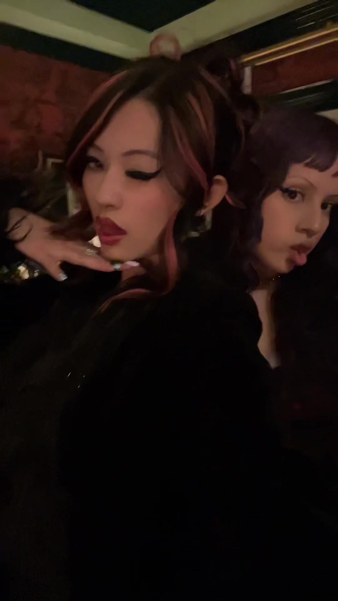 @kat