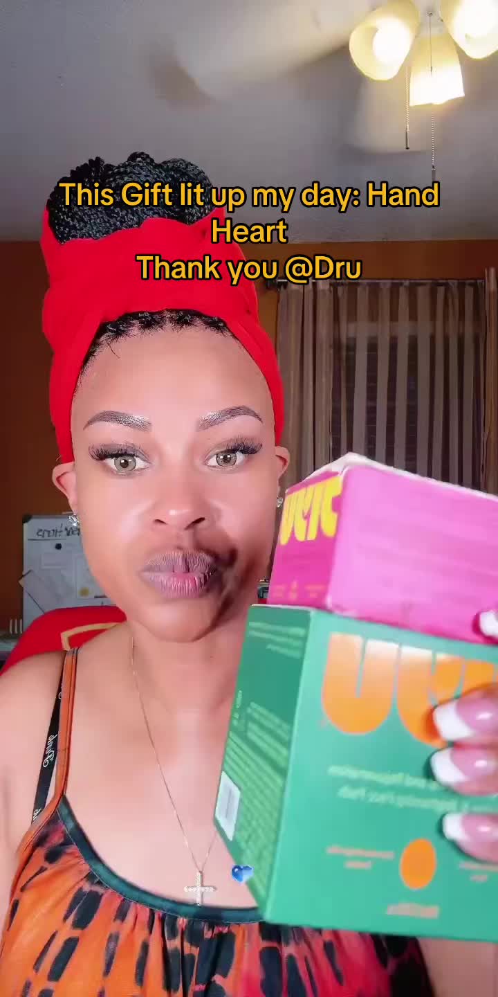 @MikaYork