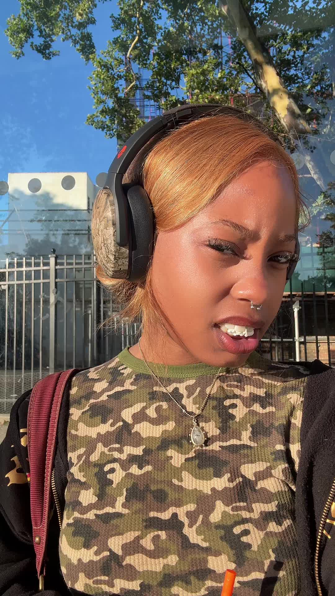 @tay.