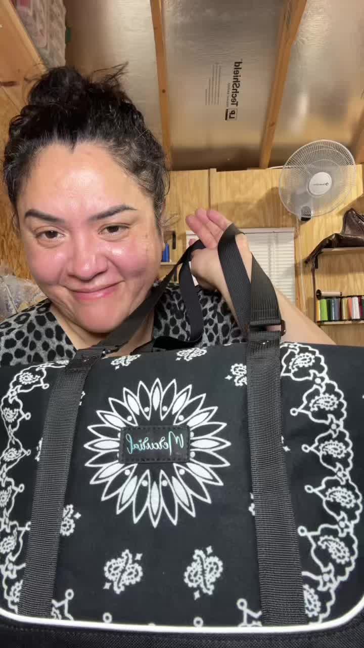 @Claudia the crafting RN ❌