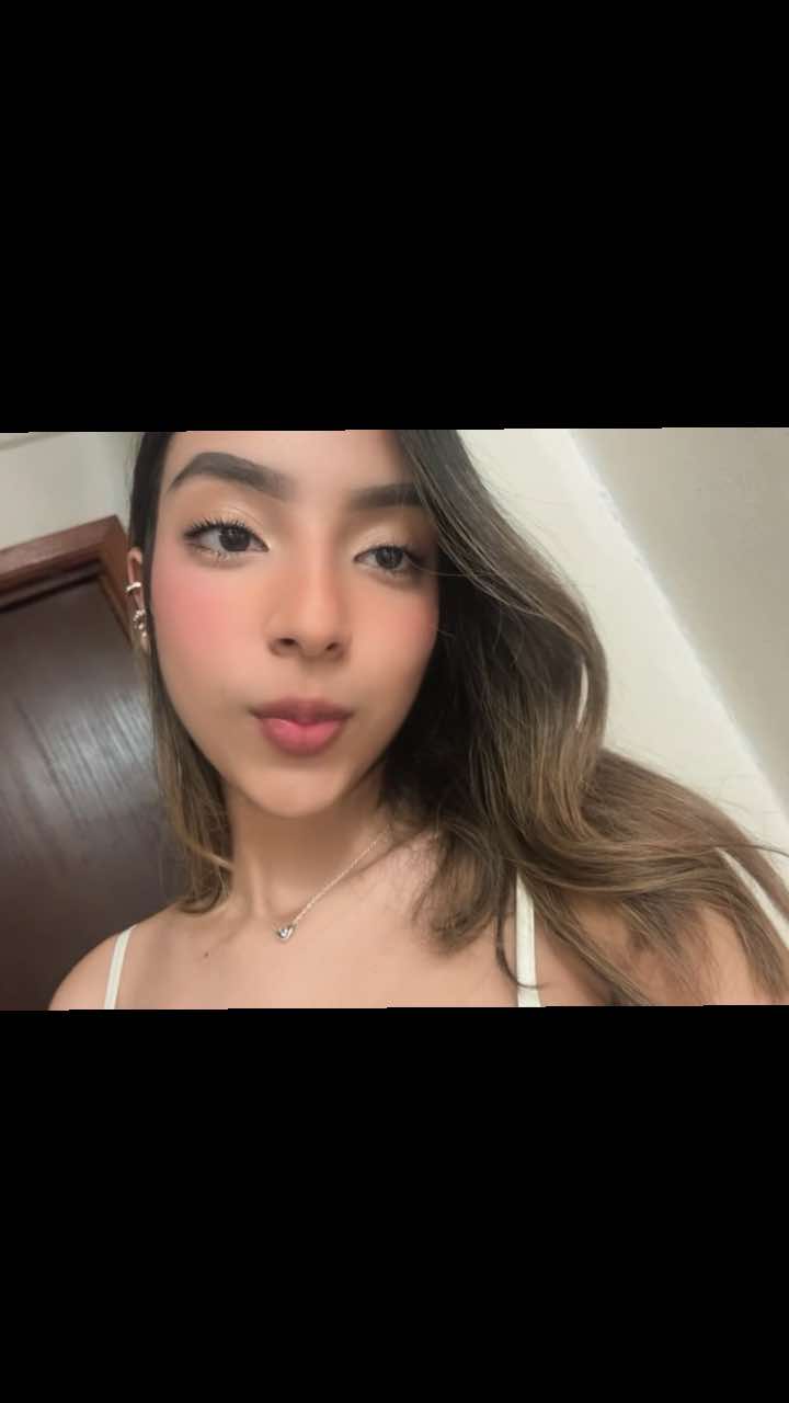 @AngelicaBravo17