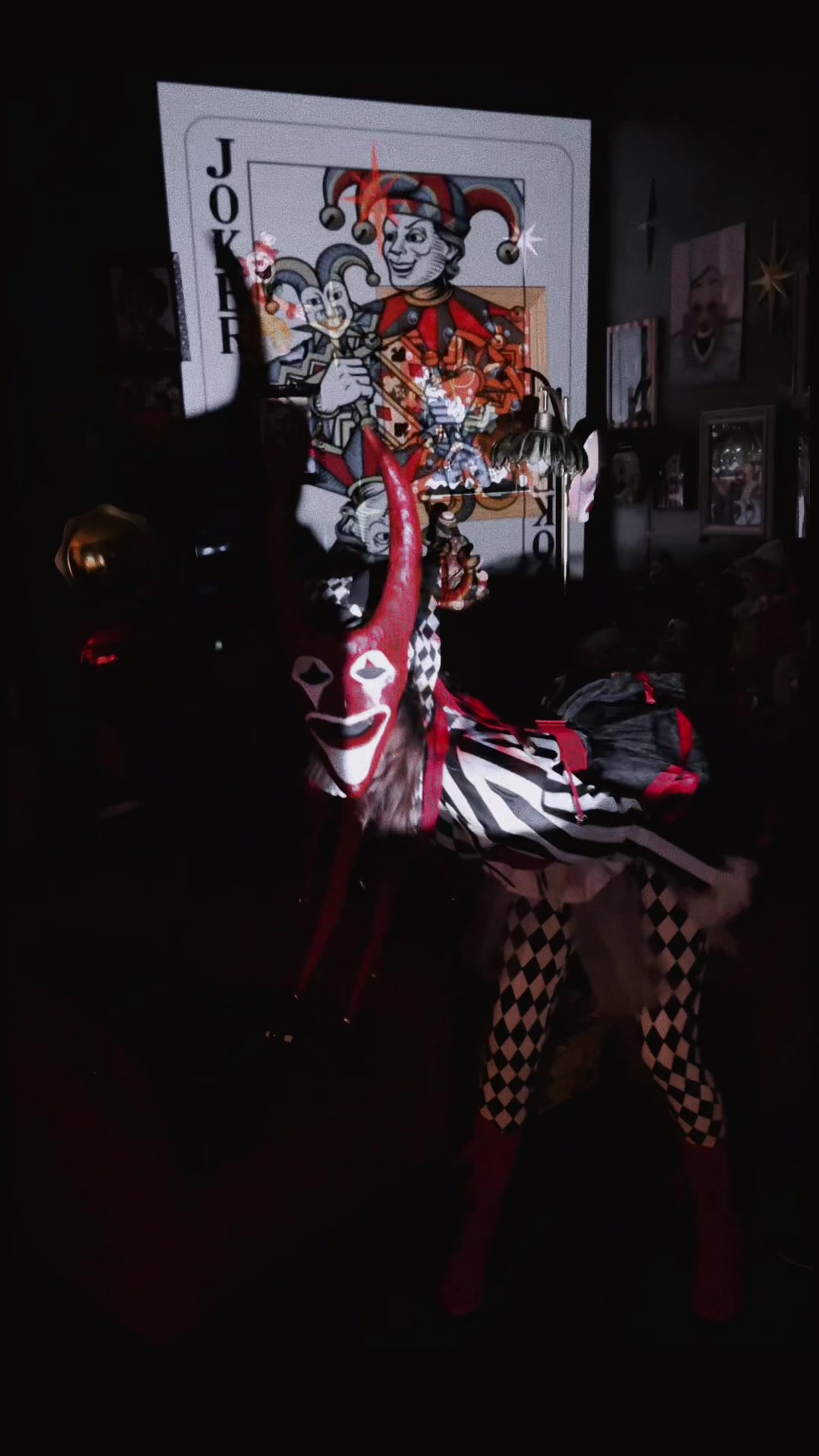 @clownlady