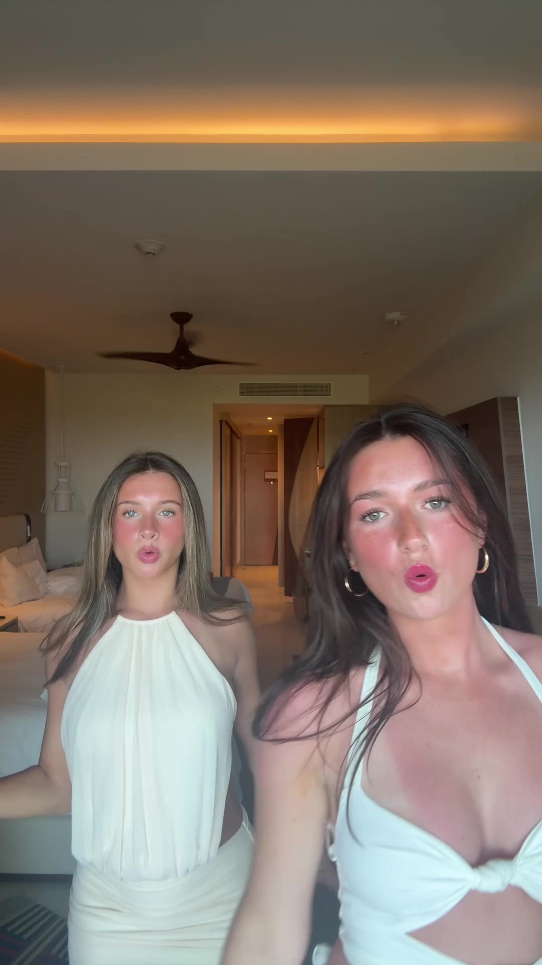 @Sophia