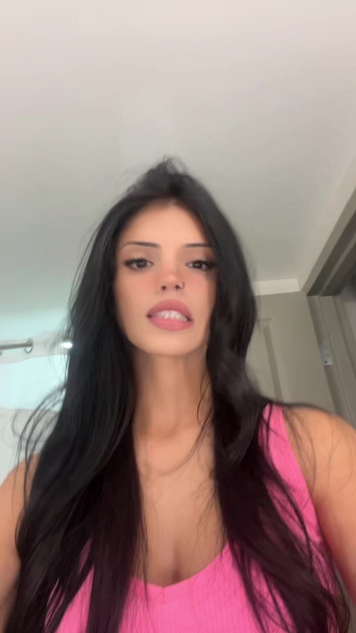 @Eboni Victoria 🍒