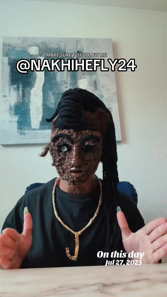 @NAKHI HE’FLY