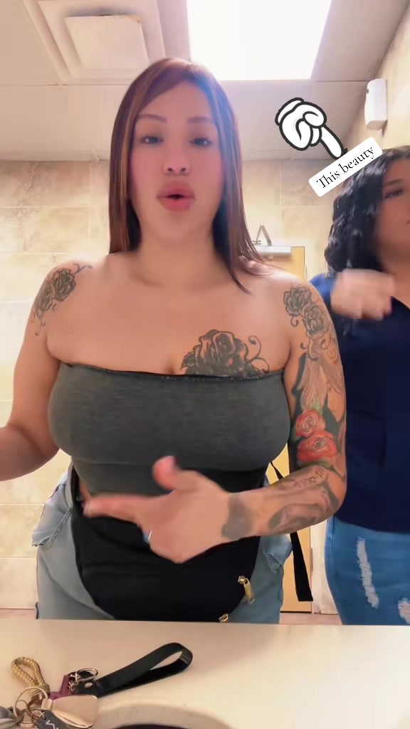@Keepingupwithblanca