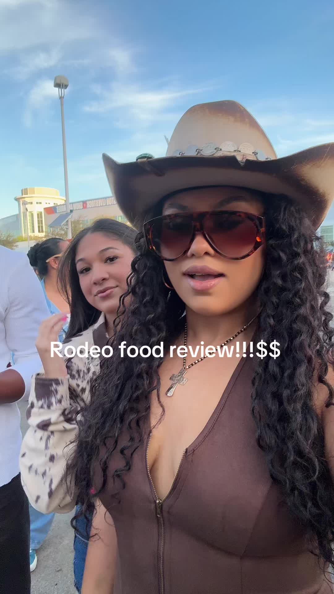 @meraibroussard