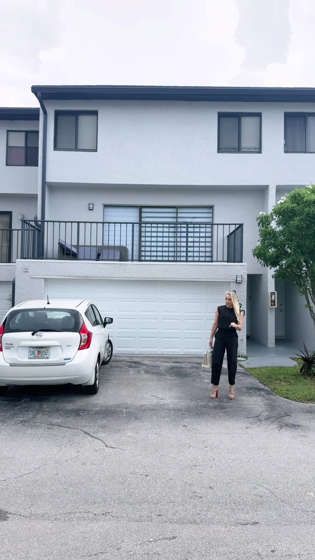 @MAYELIN MATTIG REALTOR® MIAMI