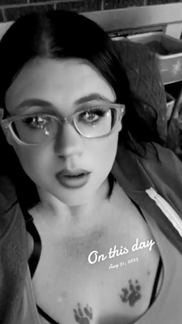 @queenfirechaser1223