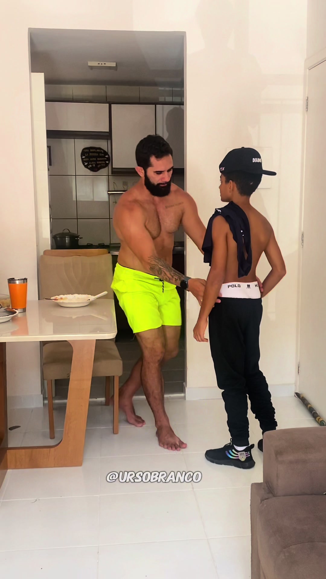 @Ursobranco