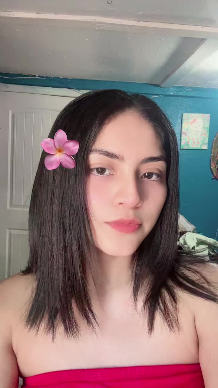 @celesterodriguez 👸🏻🤍