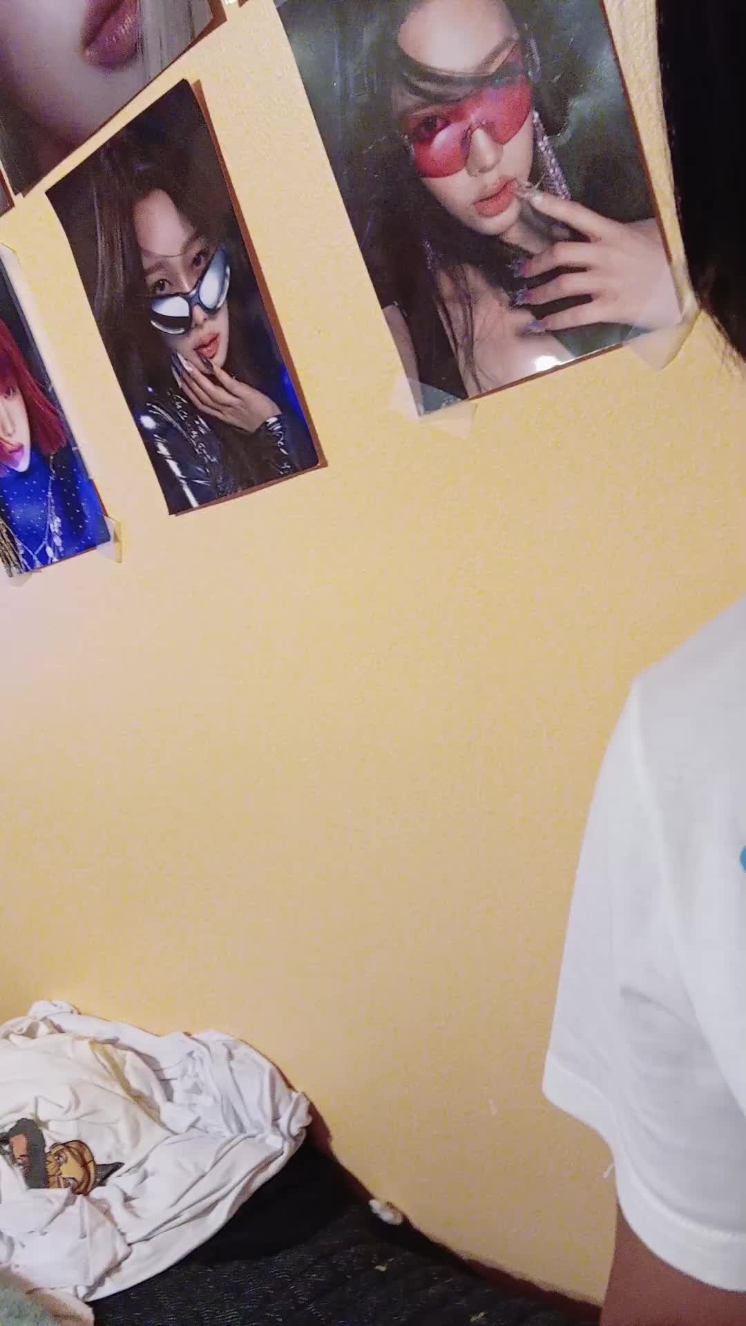 @davybomb.com