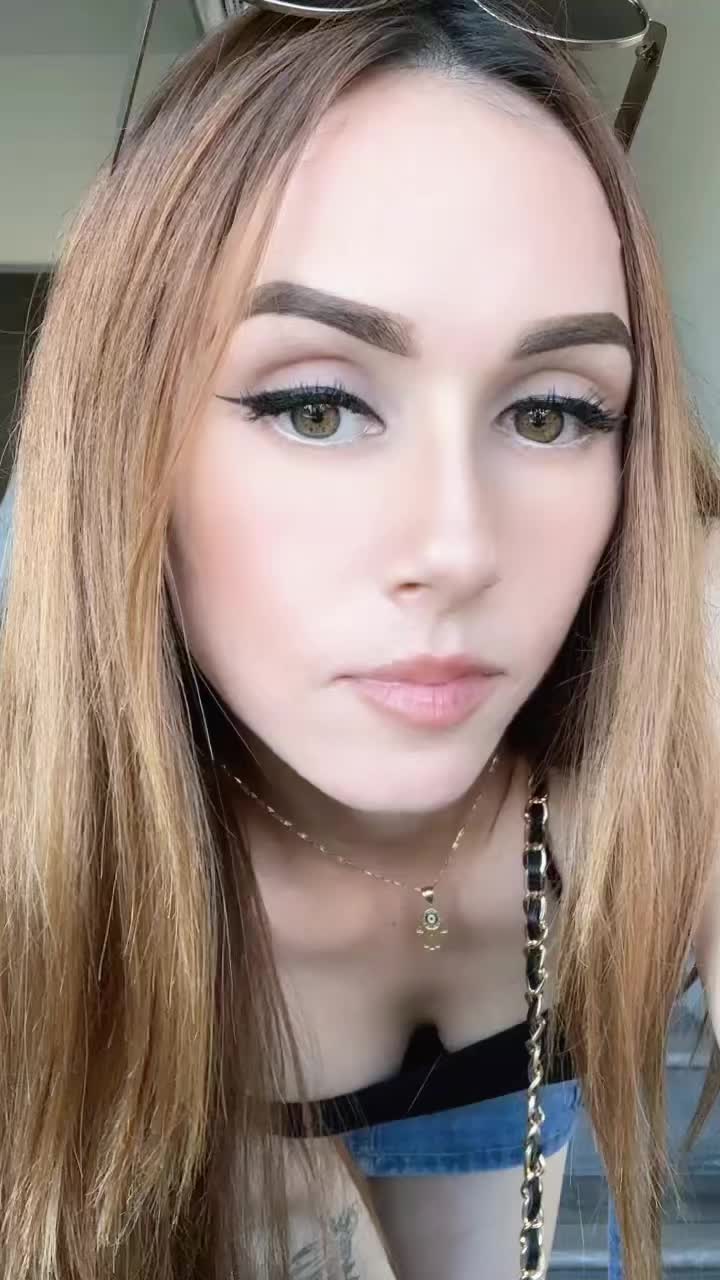 @ADRIANA
