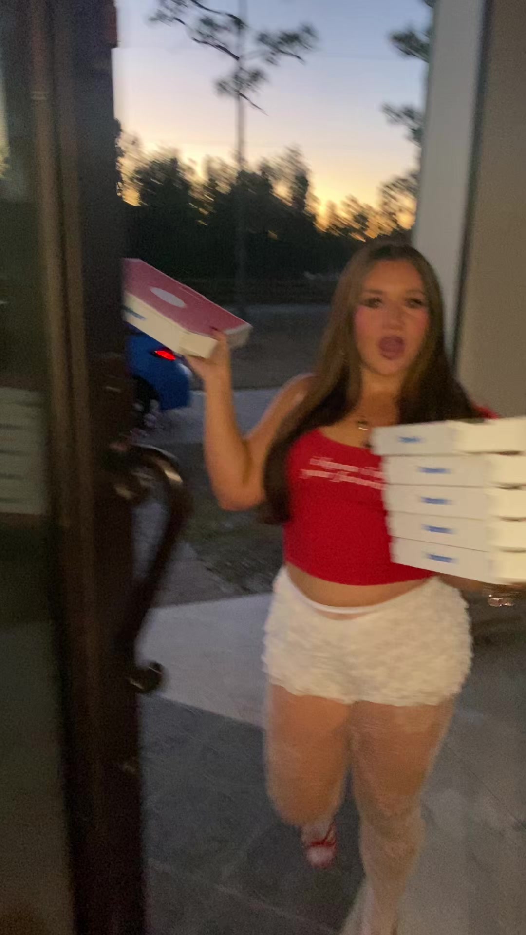 @๐ ๐ ๐ข ๐ ๐ ๐