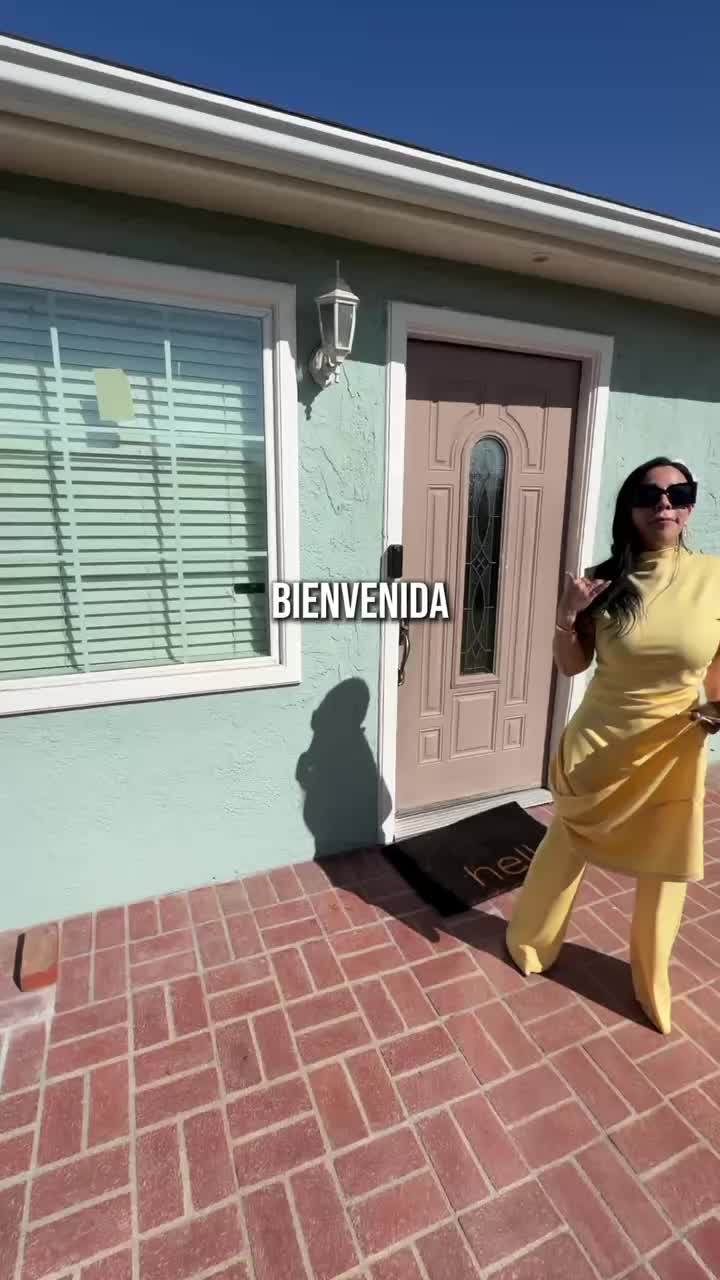 @La Reyna del Credito