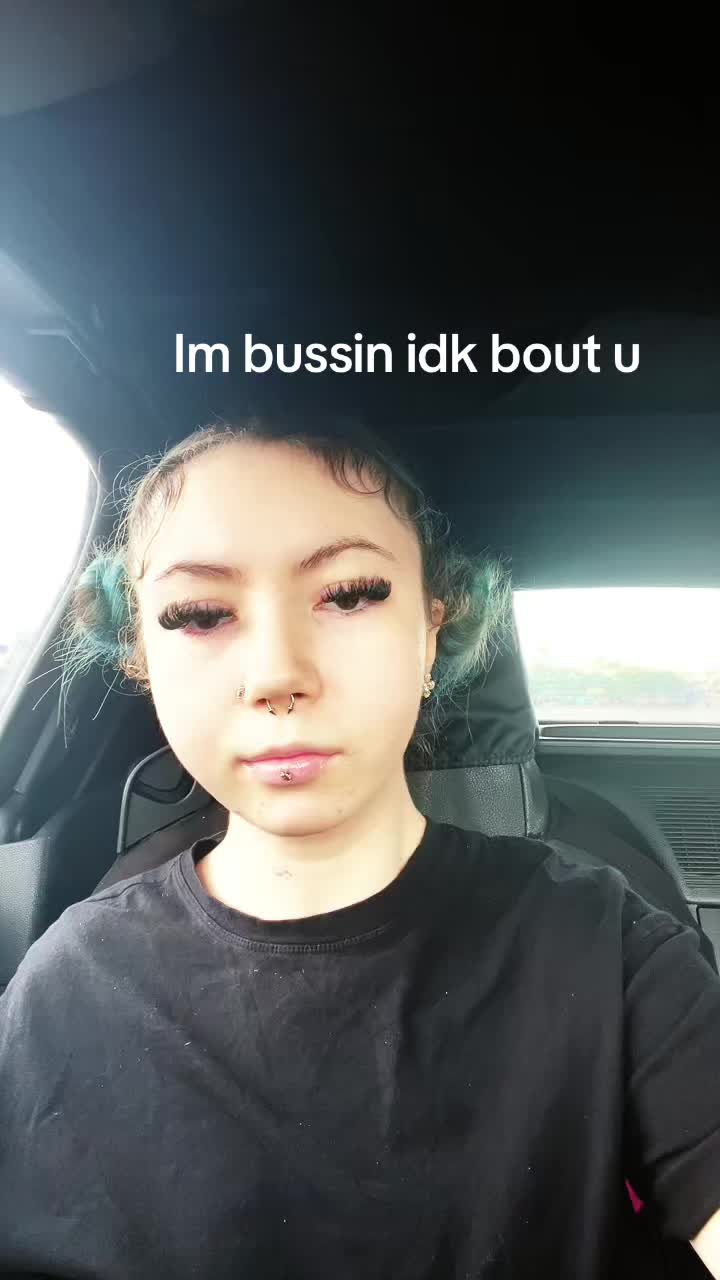 @clolovescho