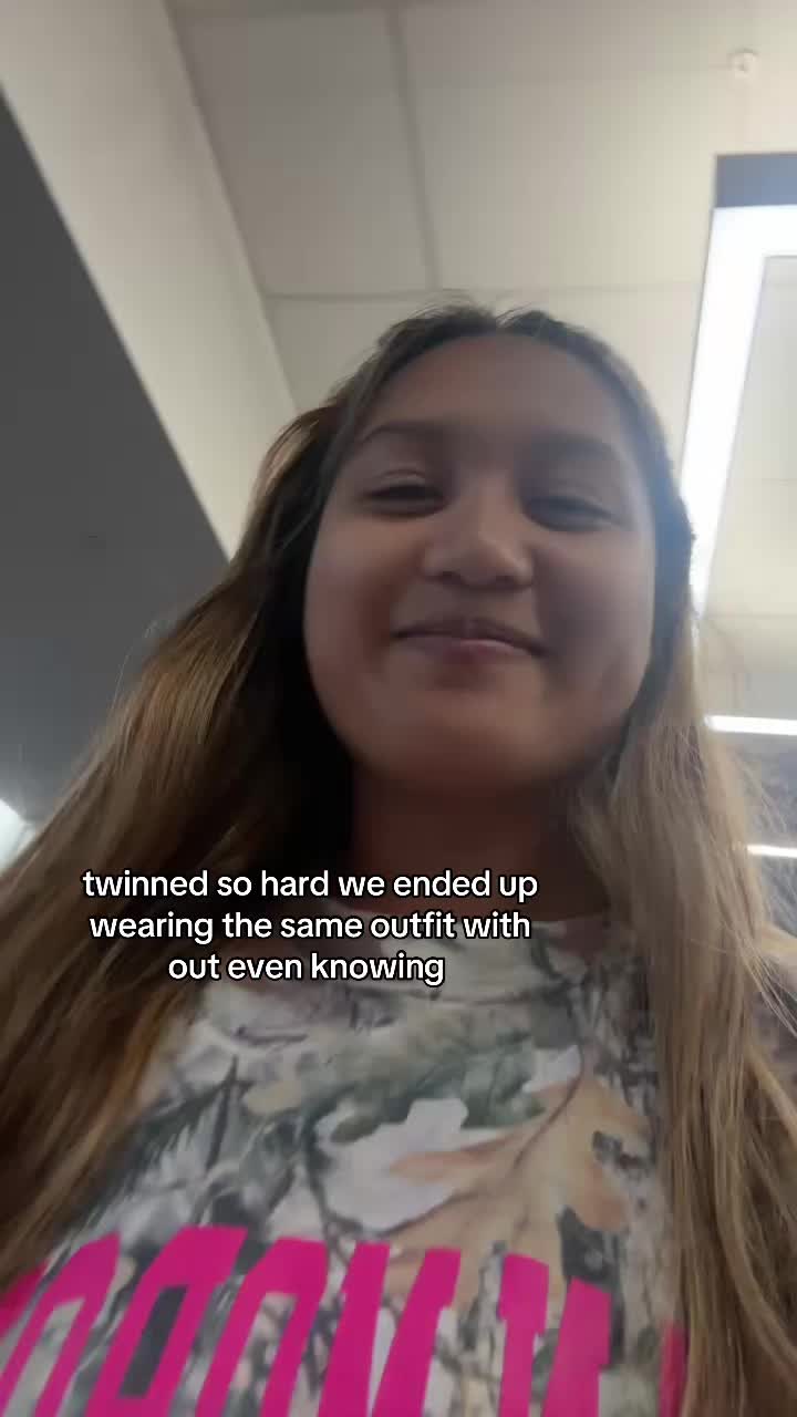 @lexiee ✌️