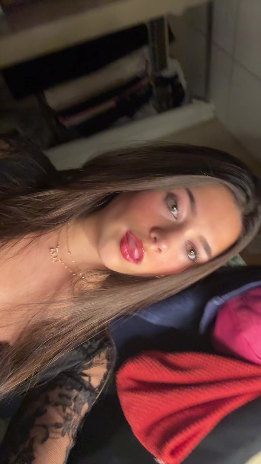 @emelia