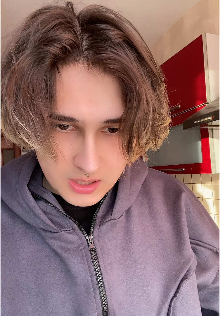 @💜НЕКИТ💜