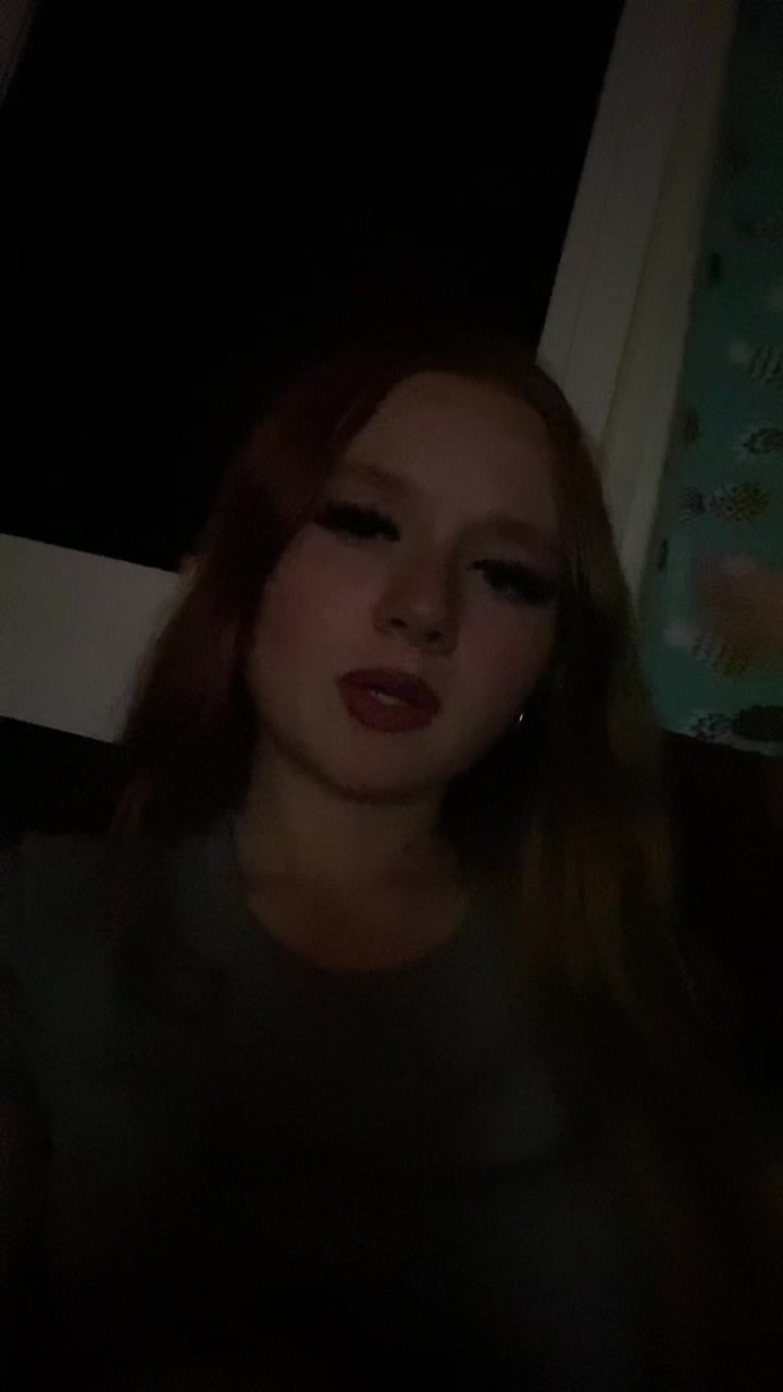 @Urfavwhitwgirl