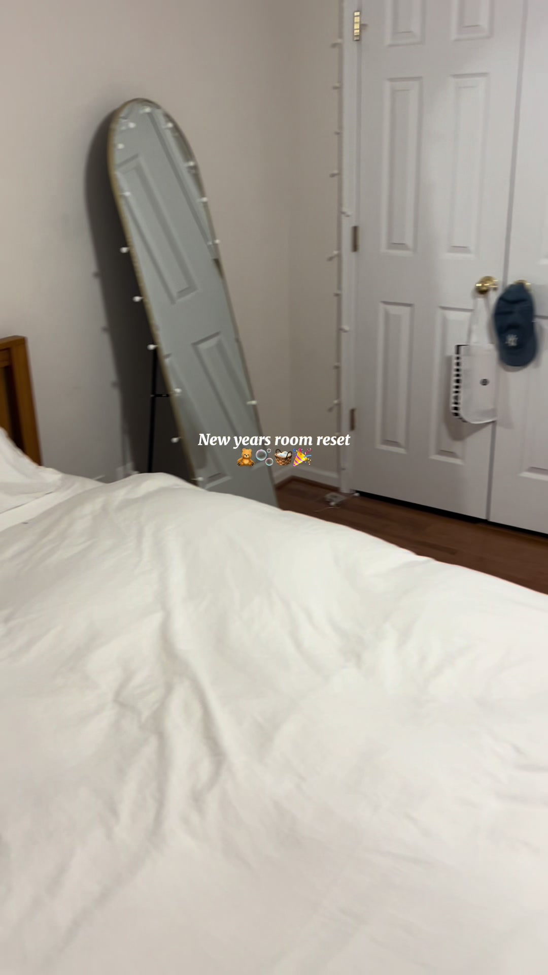 @️