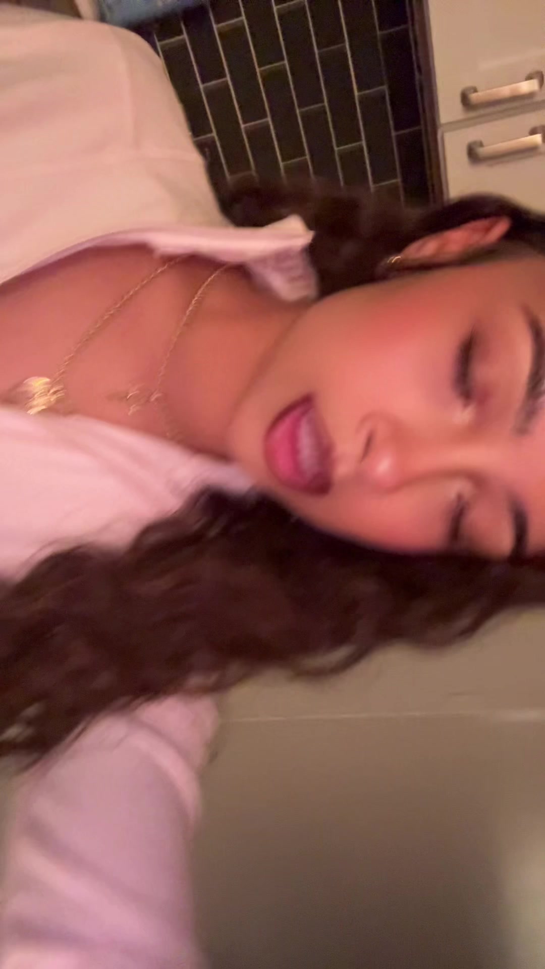 @lowkeylenae