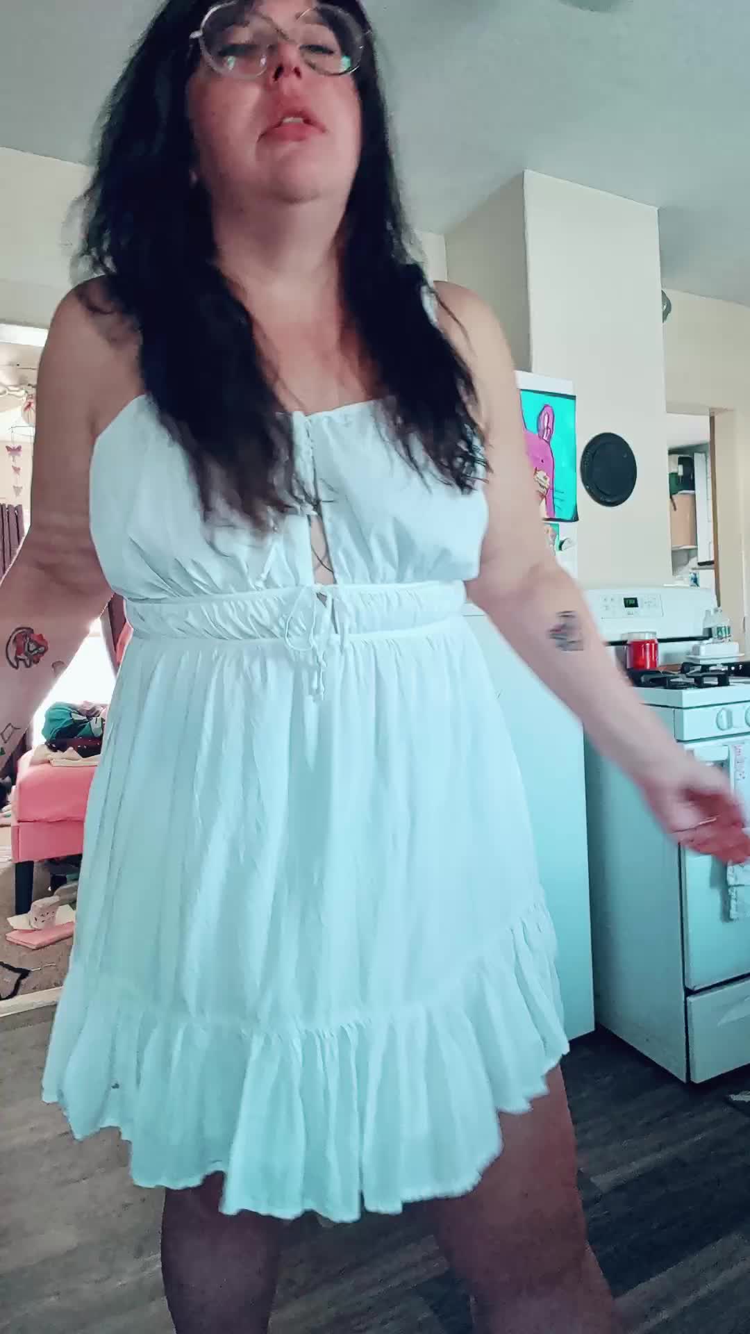 @Chellyissomewhere710