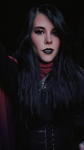 @FlowerDeathQueen