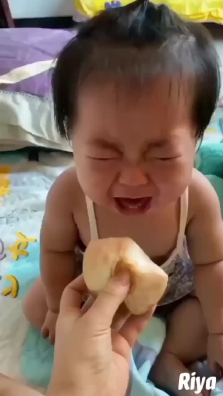 @Funny babies😂😂