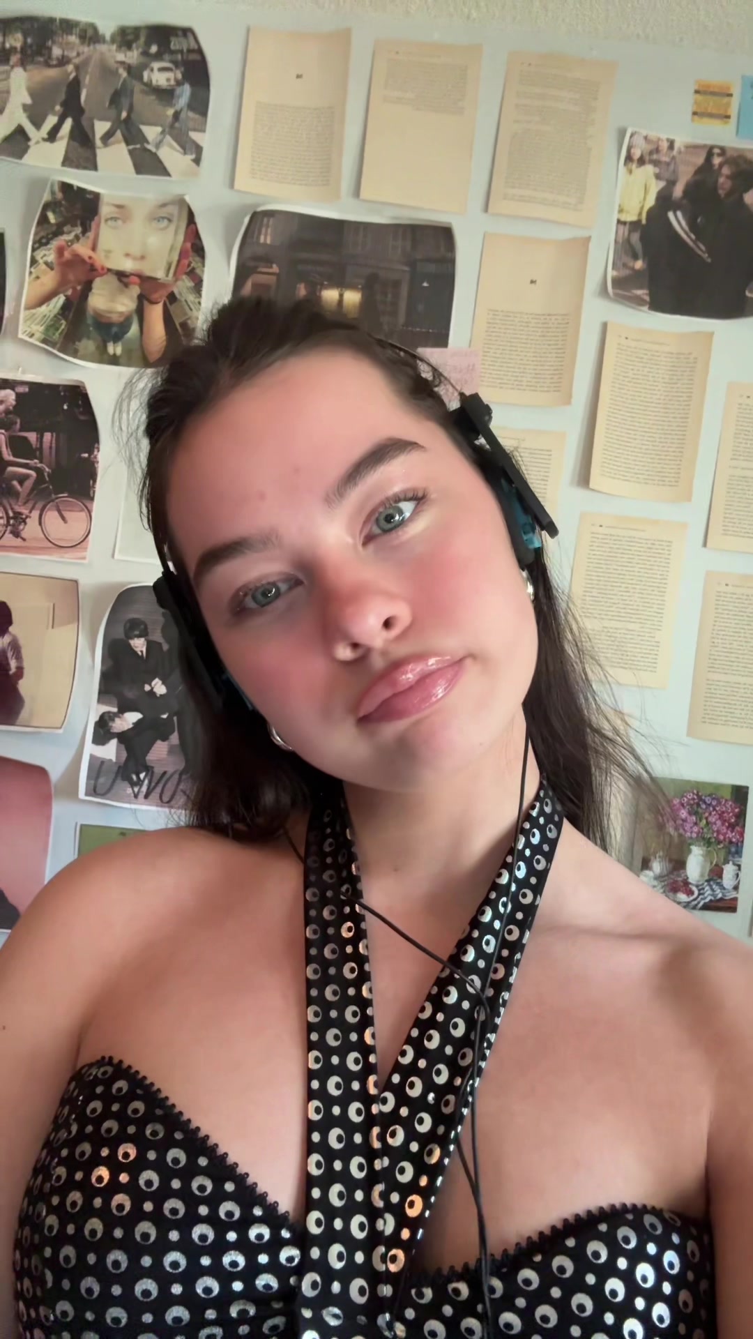 @Kitten