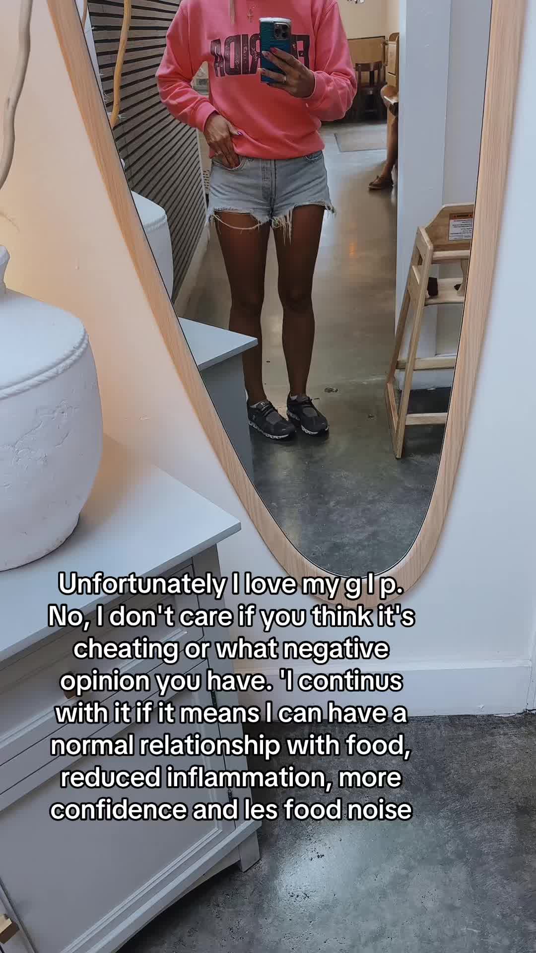 @Cassieanco
