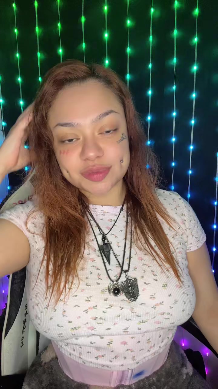 @🎰𝓂𝑒𝓁𝒶𝓃𝒾𝑒🖤✨