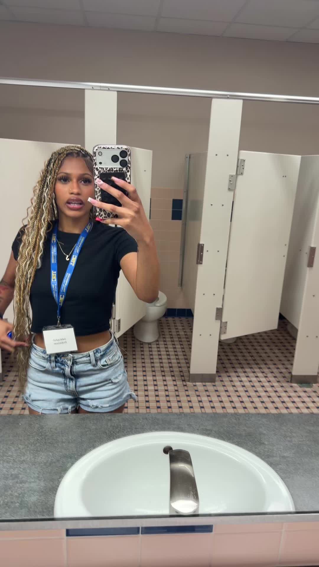 @jahkaylah