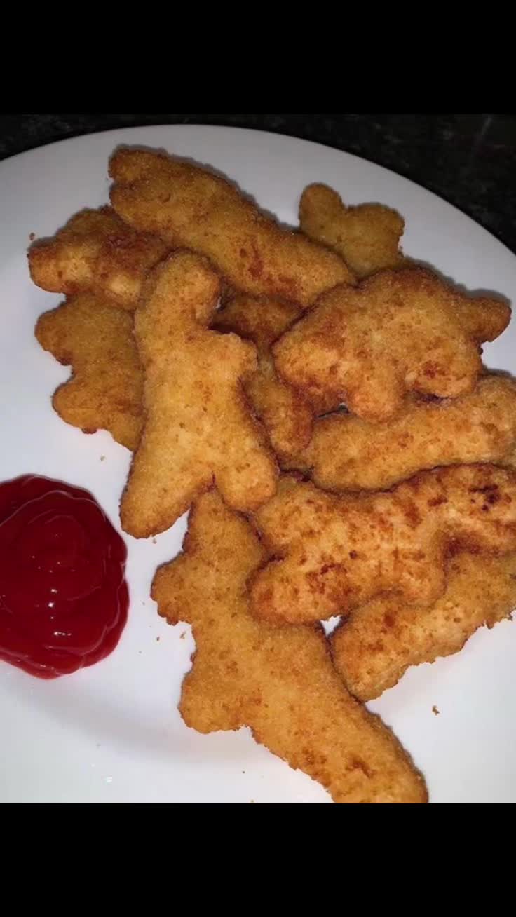 @&alpha;zz&iota; 🤍