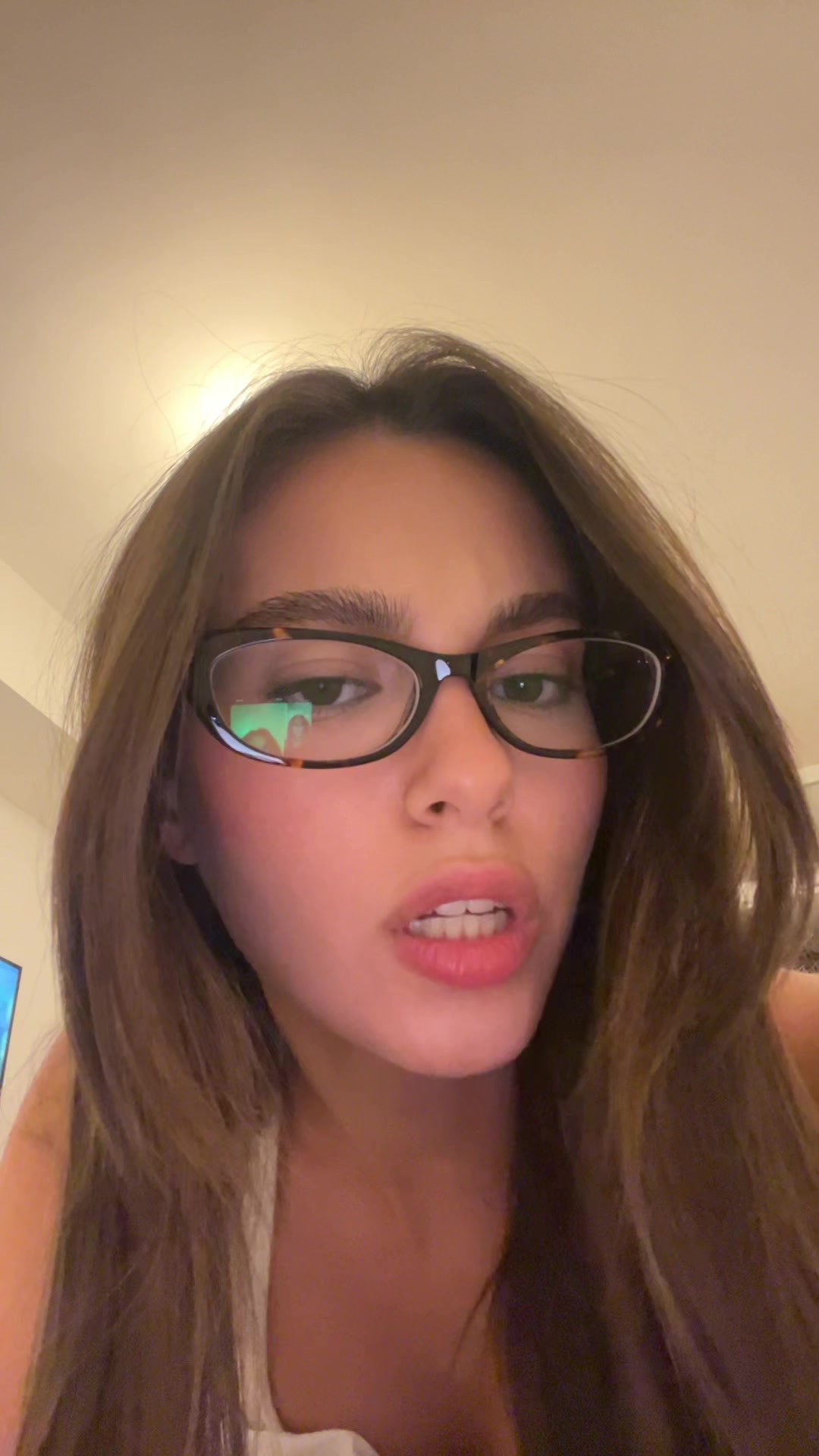 @Mia
