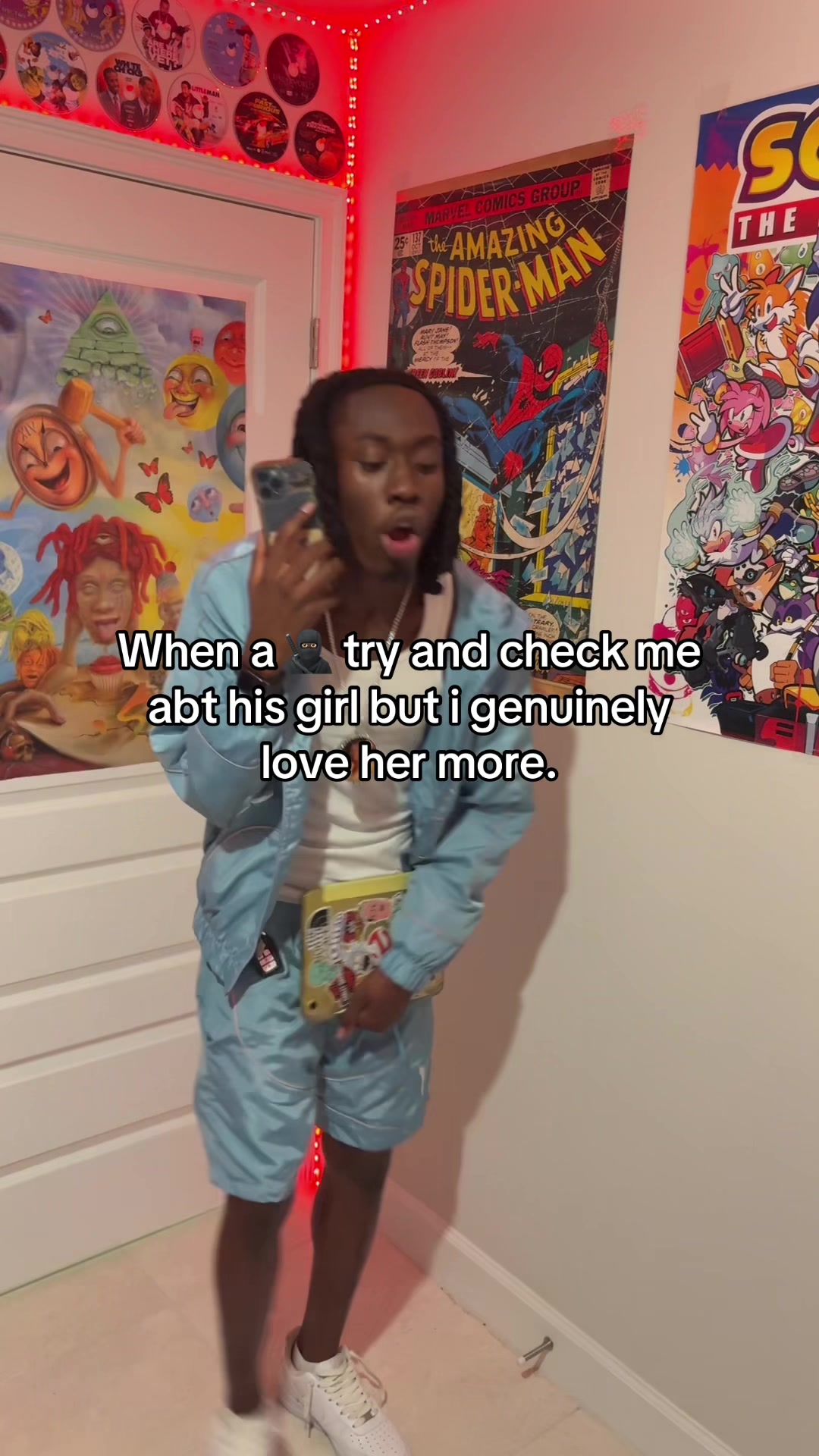 @⃟