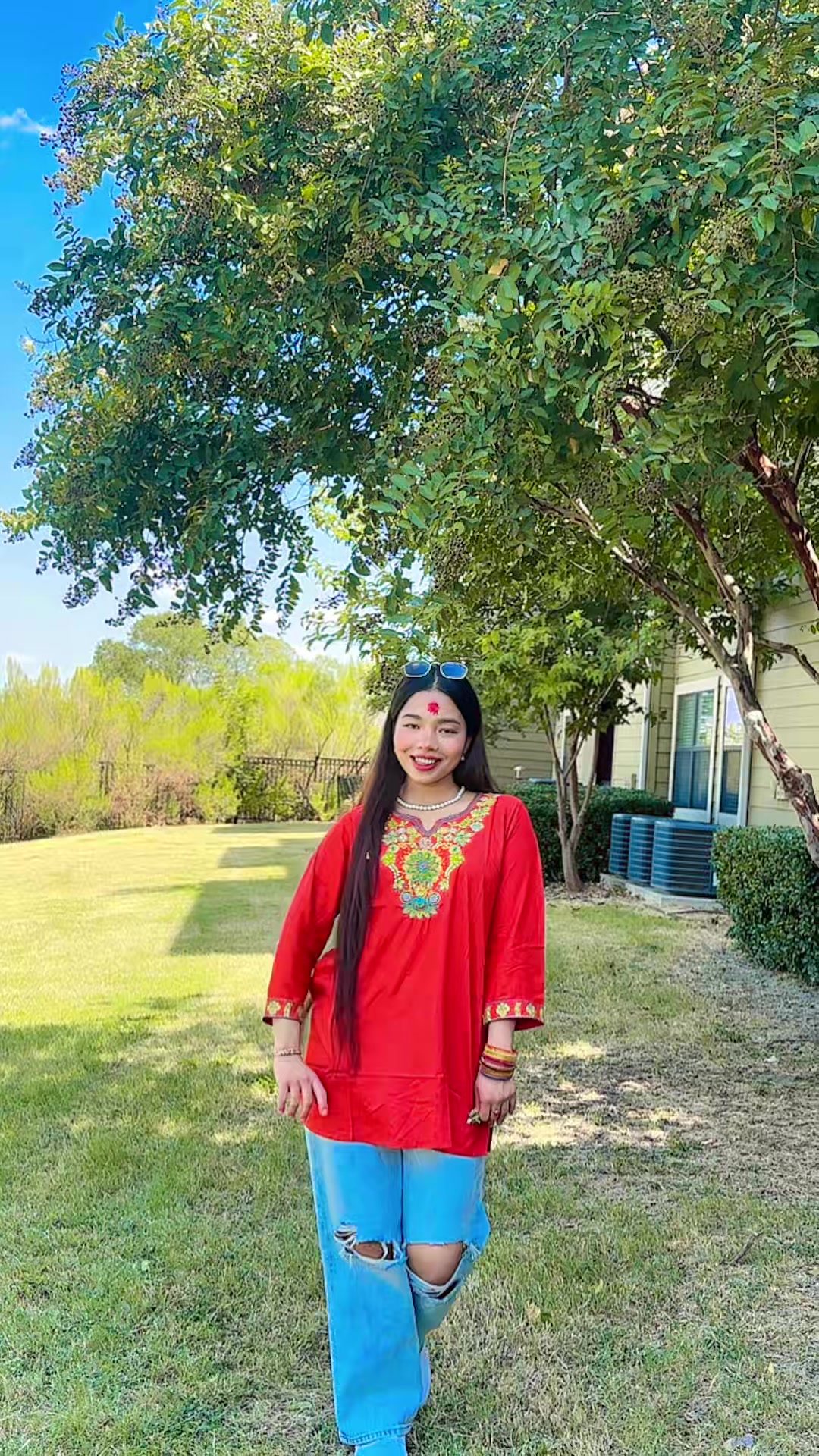@S:)🦚❤️
