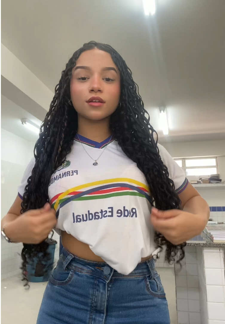 @Laís✨