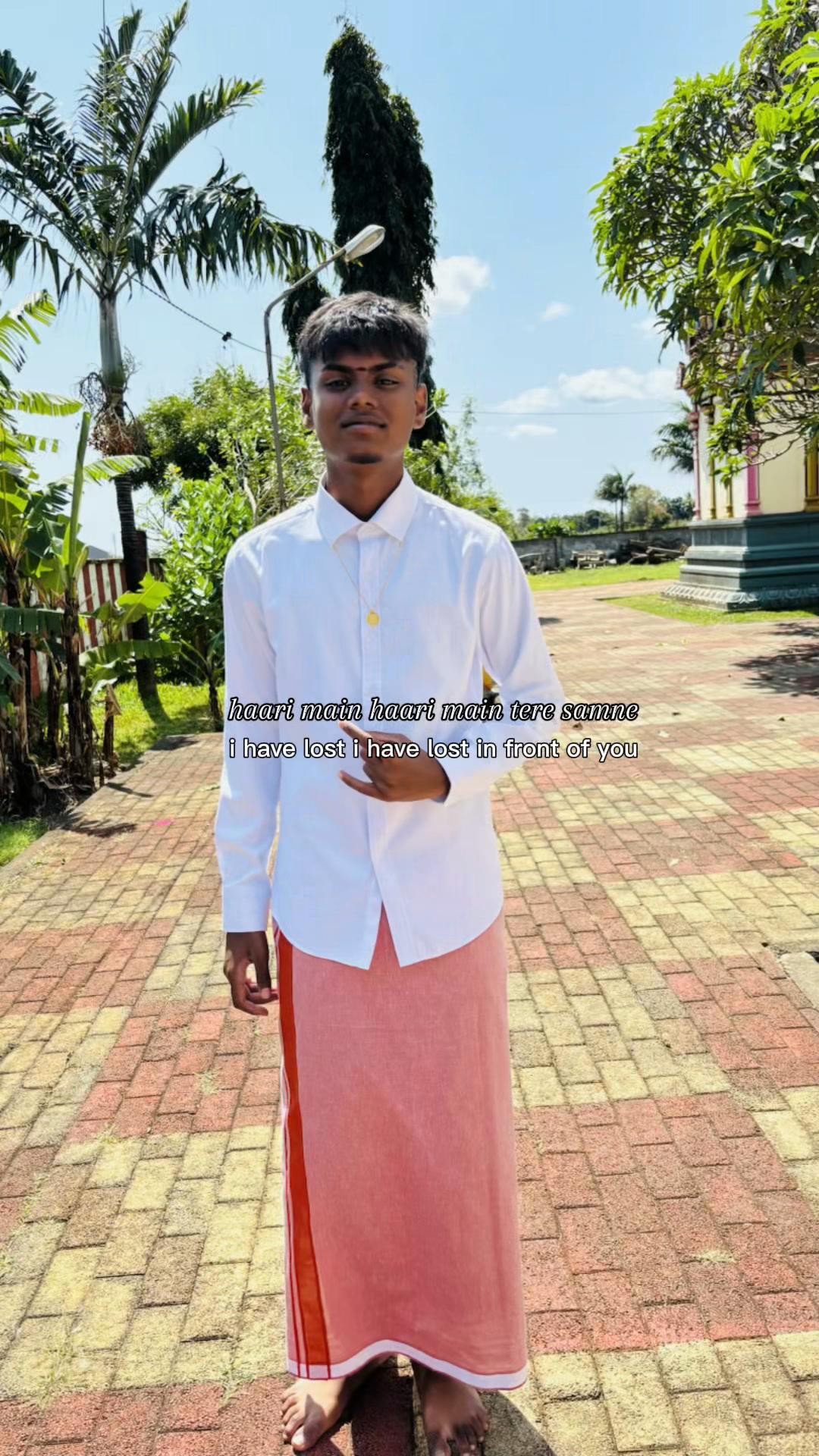 @Ayush❤️🦚